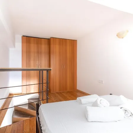 Apartment Cozy Loft Near Downtown Iraklio