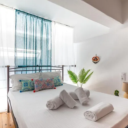 Cozy Loft Near Downtown Apartment Iraklio